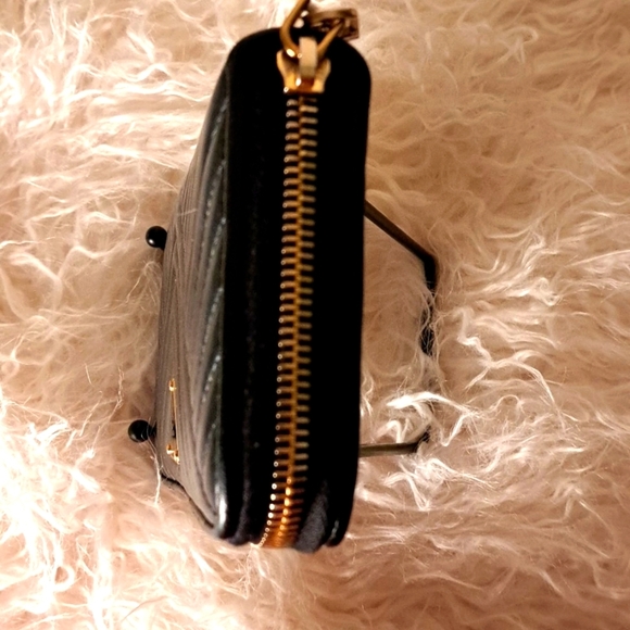 🔥🔥Prada Nappa Impunture Zip-Around Wallet - Picture 8 of 15